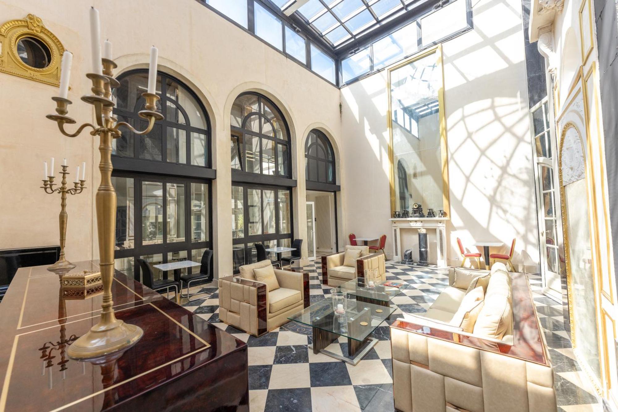 Palazzo Di Acqua Hotel Le Mans Exterior photo